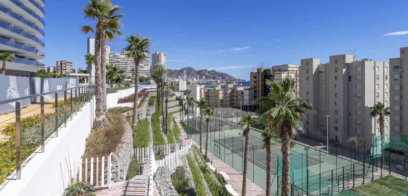 Apartamentos en el edificio Sunset Cliffs, playa de Poniente, Benidorm