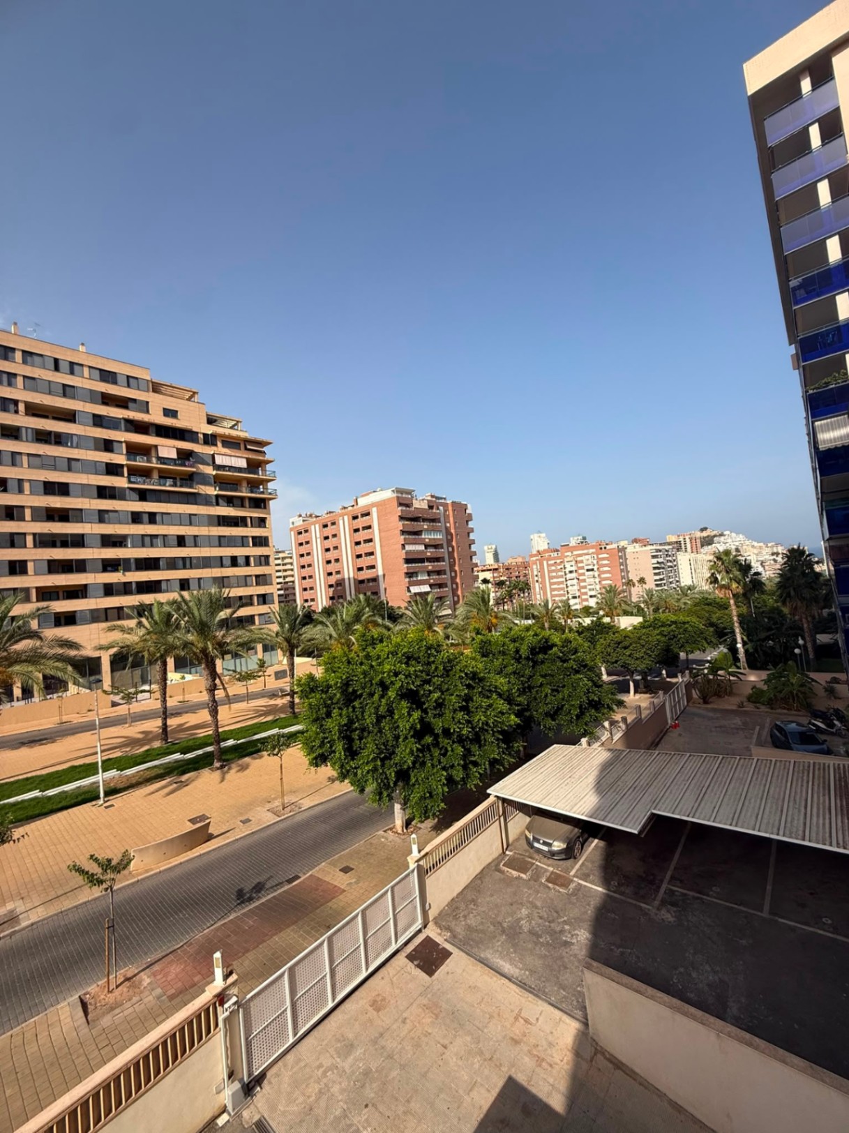 Apartamento en el complejo residencial AIREMAR 