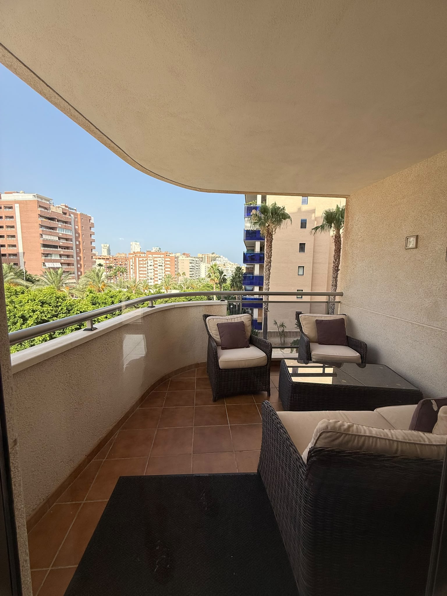 Apartamento en el complejo residencial AIREMAR 