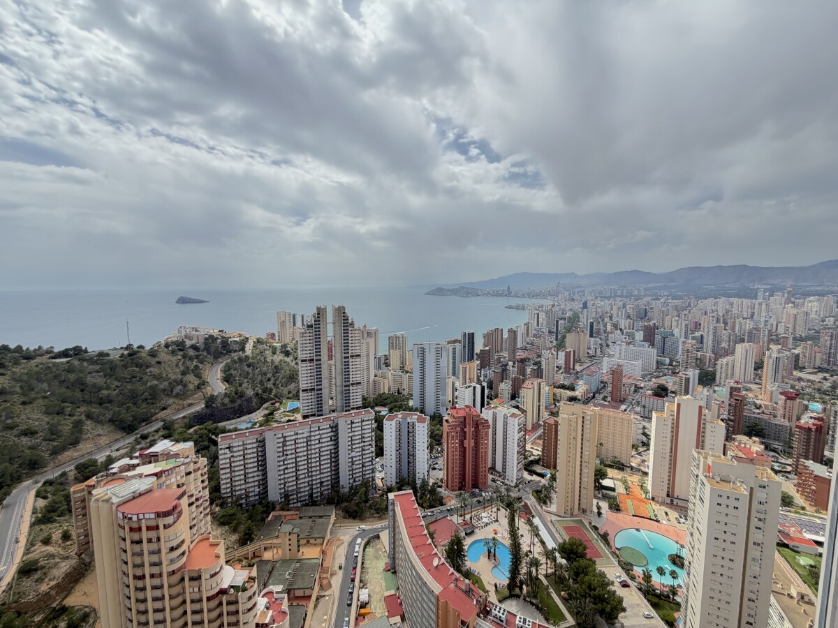 Apartamento con vistas panorámicas en Benidorm