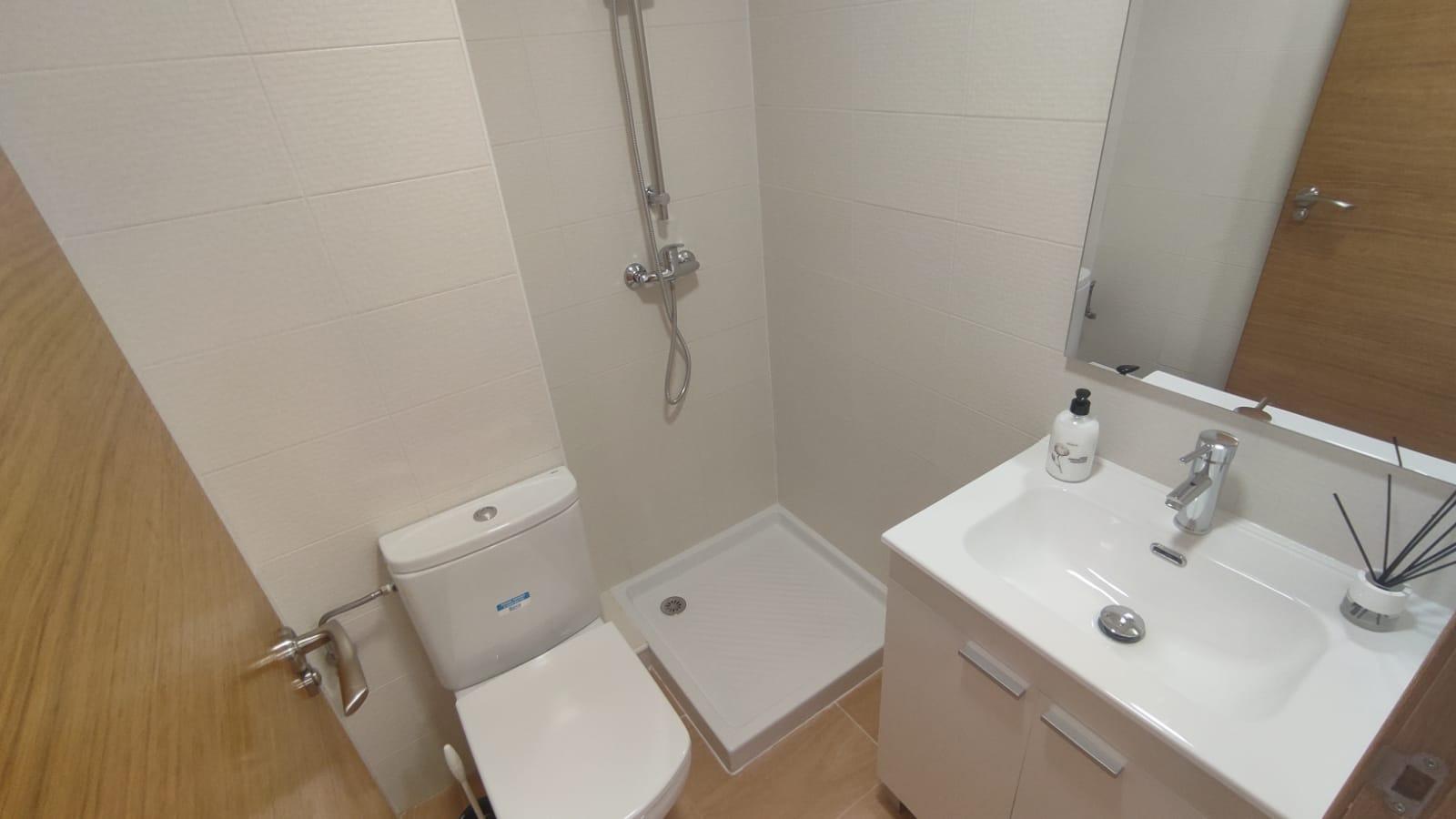 Apartamento de 2 dormitorios en Alicante