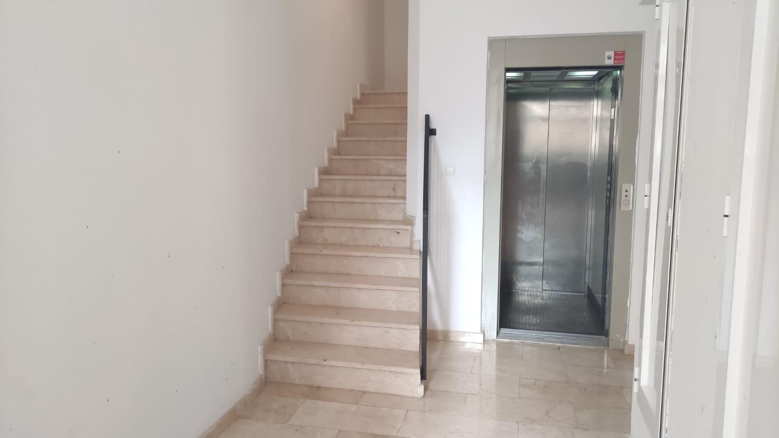Apartamento de 2 dormitorios en Alicante