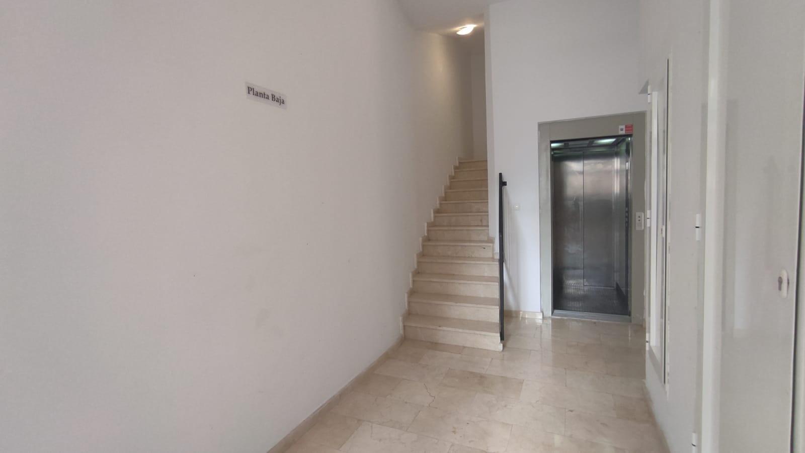Apartamento de 2 dormitorios en Alicante