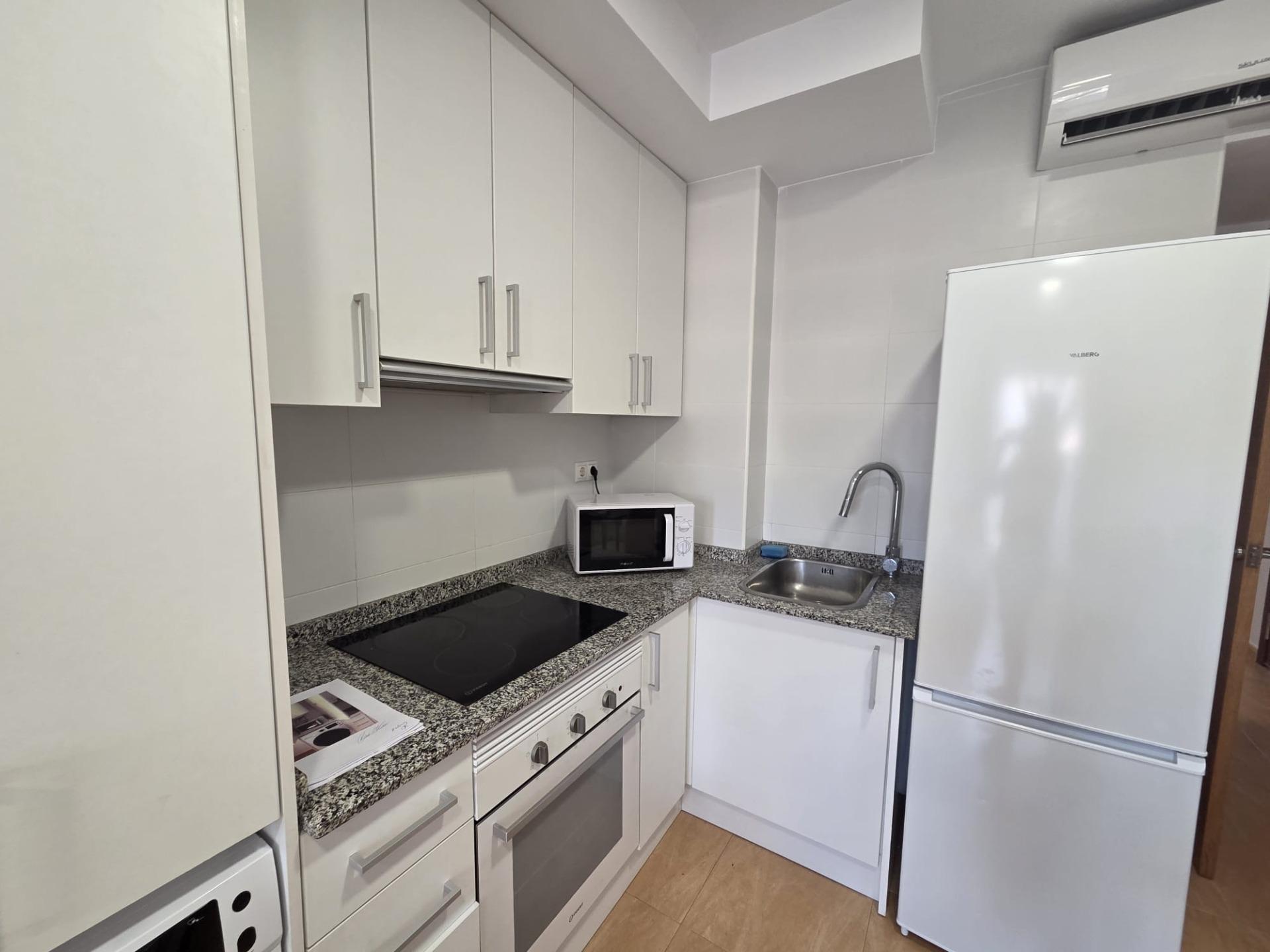 Apartamento de 2 dormitorios en Alicante