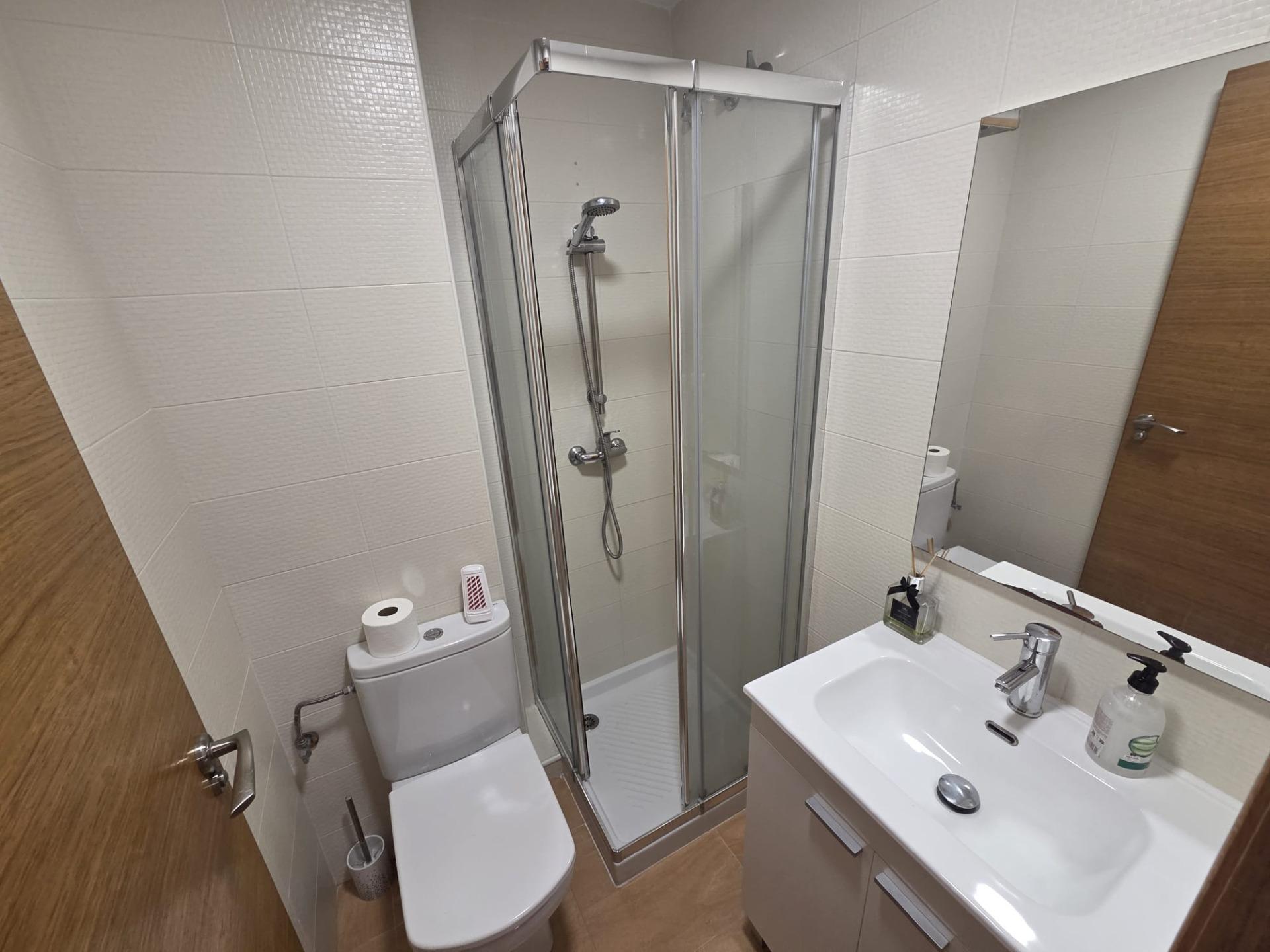 Apartamento de 2 dormitorios en Alicante