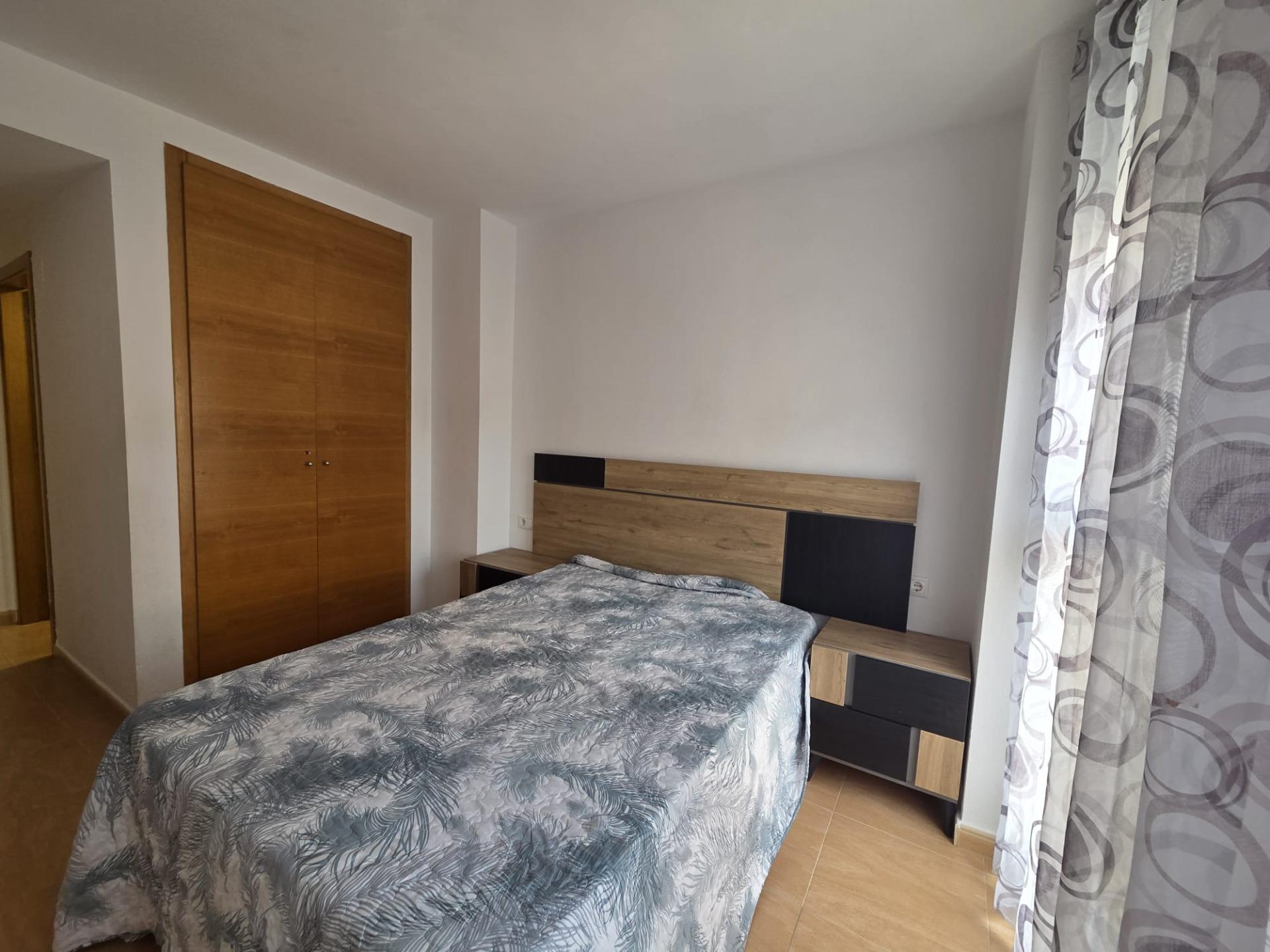 Apartamento de 2 dormitorios en Alicante