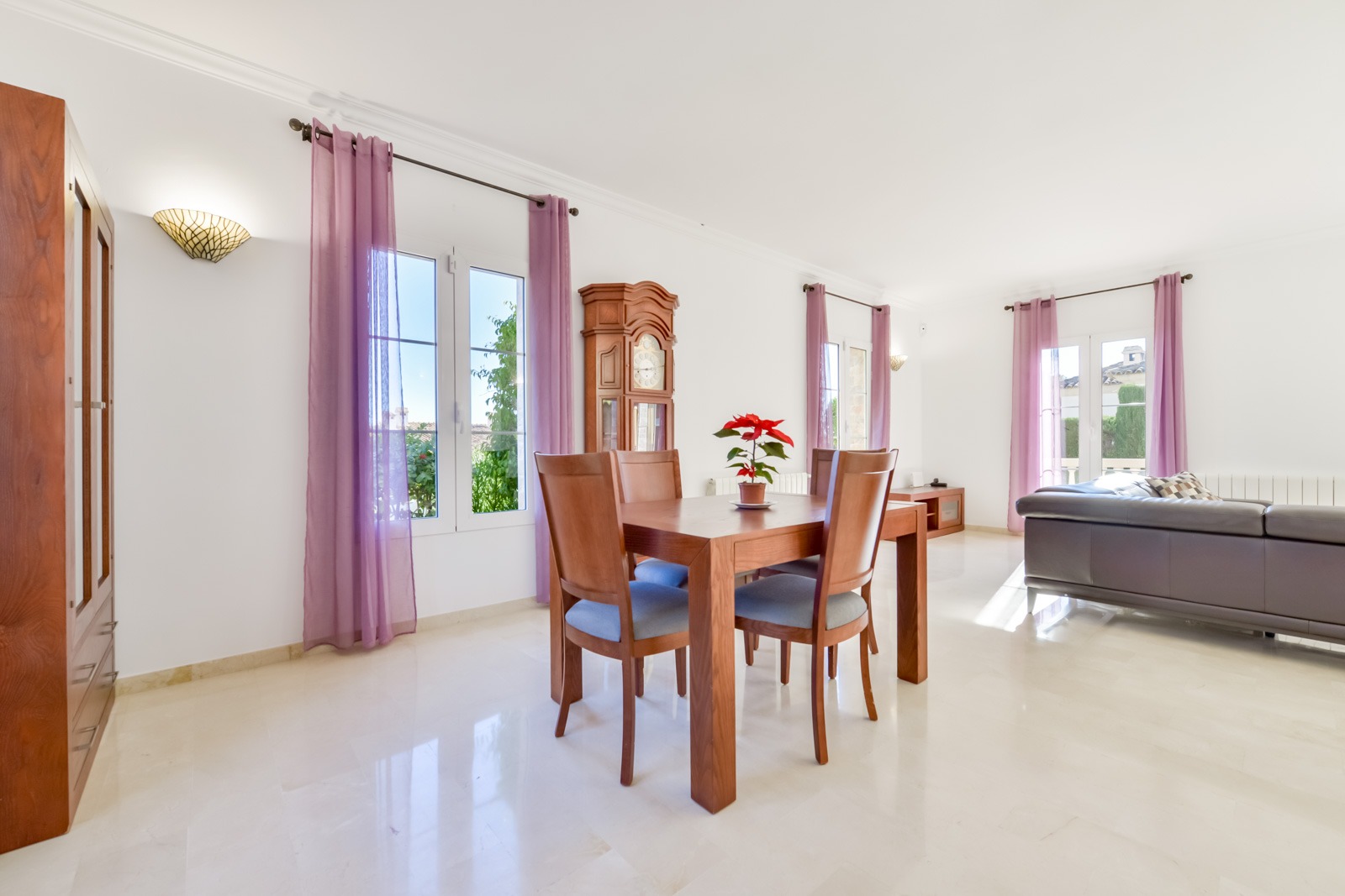Villa en la calle Calle Isla de Mallorca, Finestrat