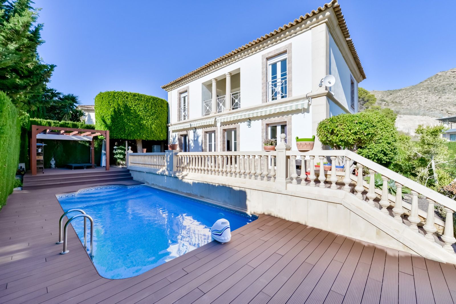 Villa en la calle Calle Isla de Mallorca, Finestrat