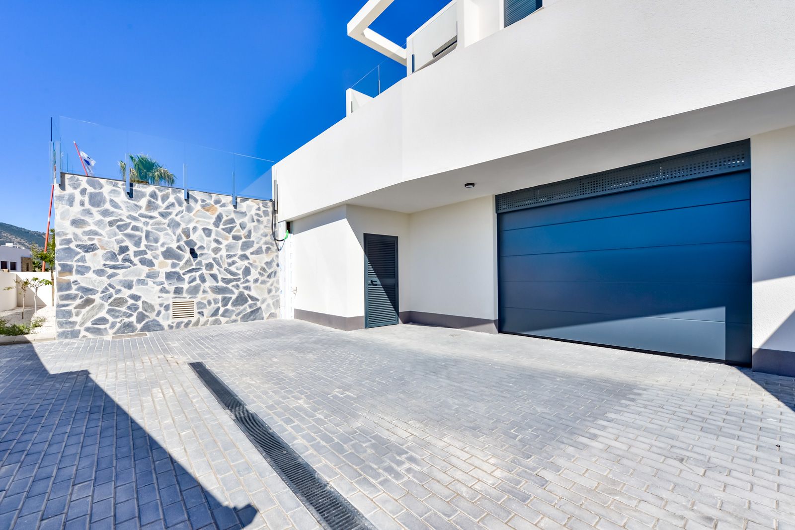 Villa Rey Luis I en urbanización Sea Hills de Finestrat.
