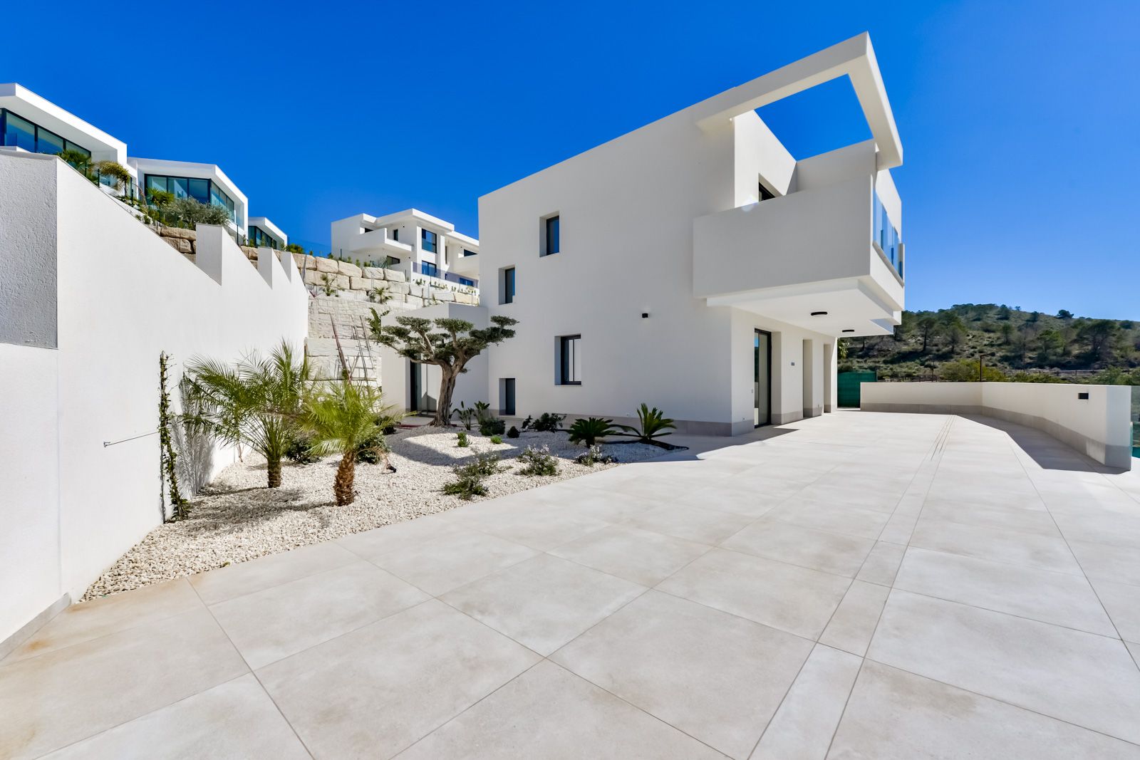 Villa Rey Luis I en urbanización Sea Hills de Finestrat.