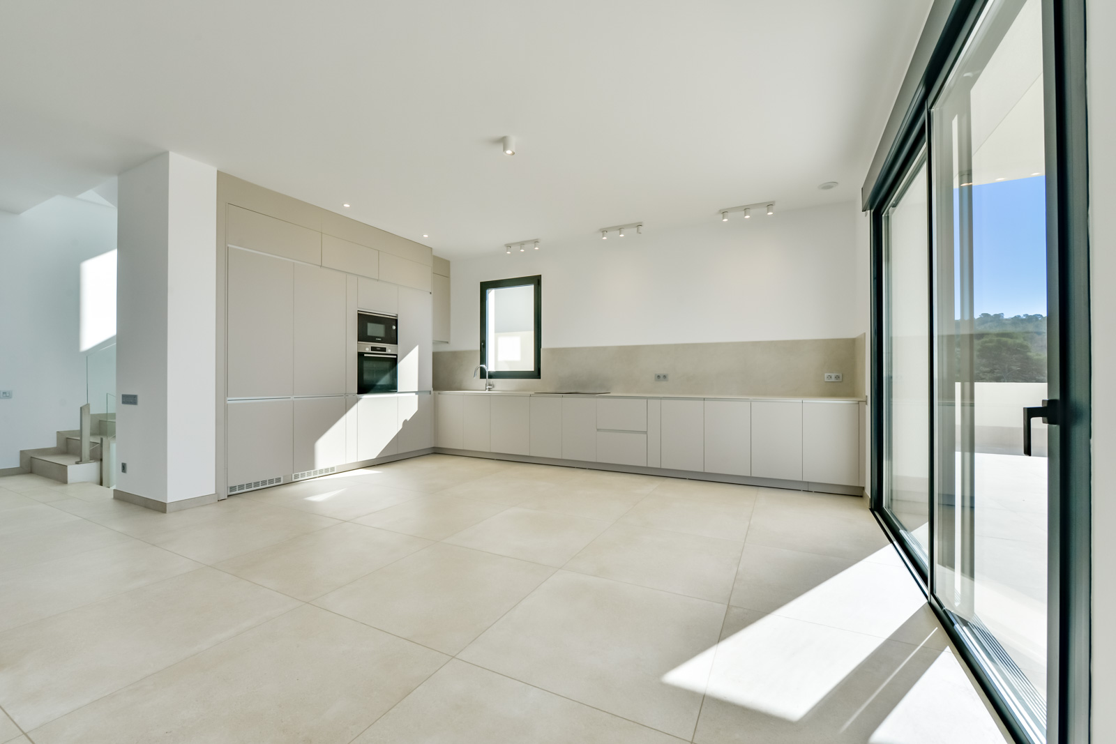Villa Rey Felipe en urbanización Sea Hills De Finestrat.