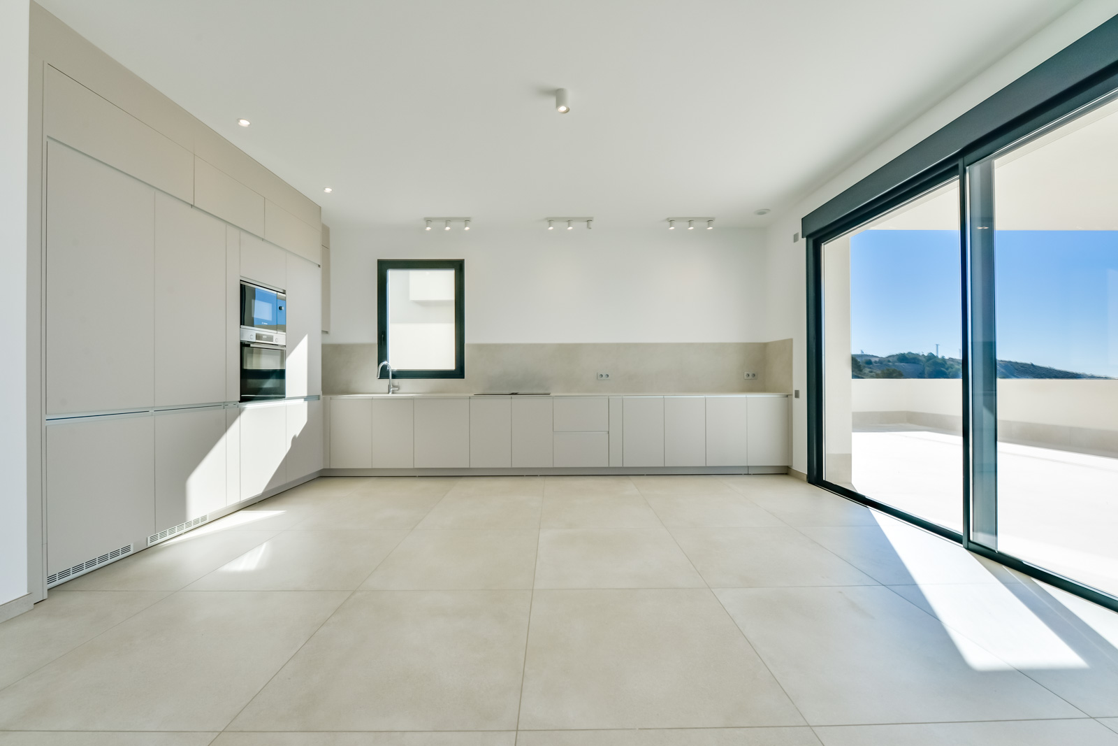 Villa Rey Felipe en urbanización Sea Hills De Finestrat.
