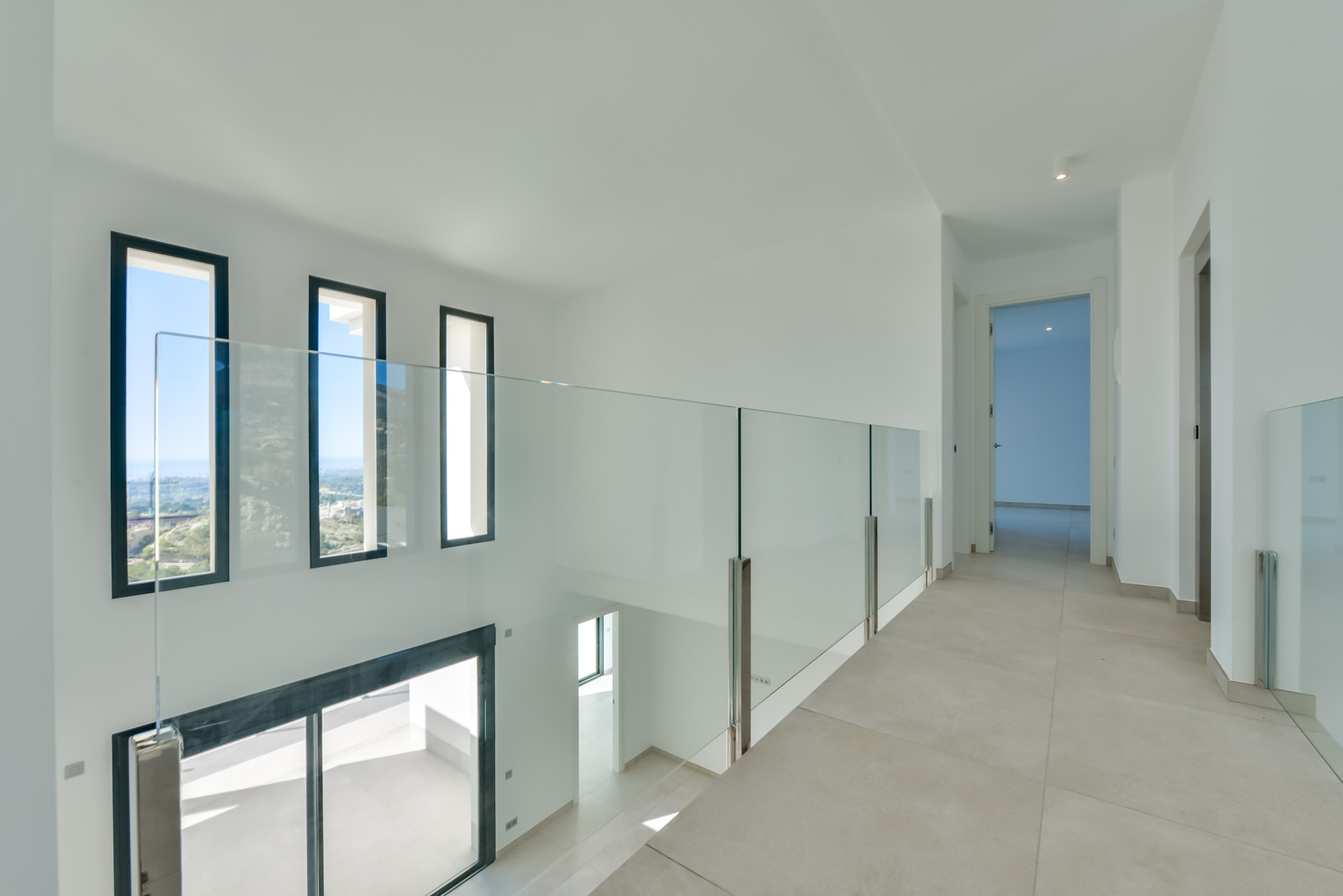 Villa Rey Felipe en urbanización Sea Hills De Finestrat.