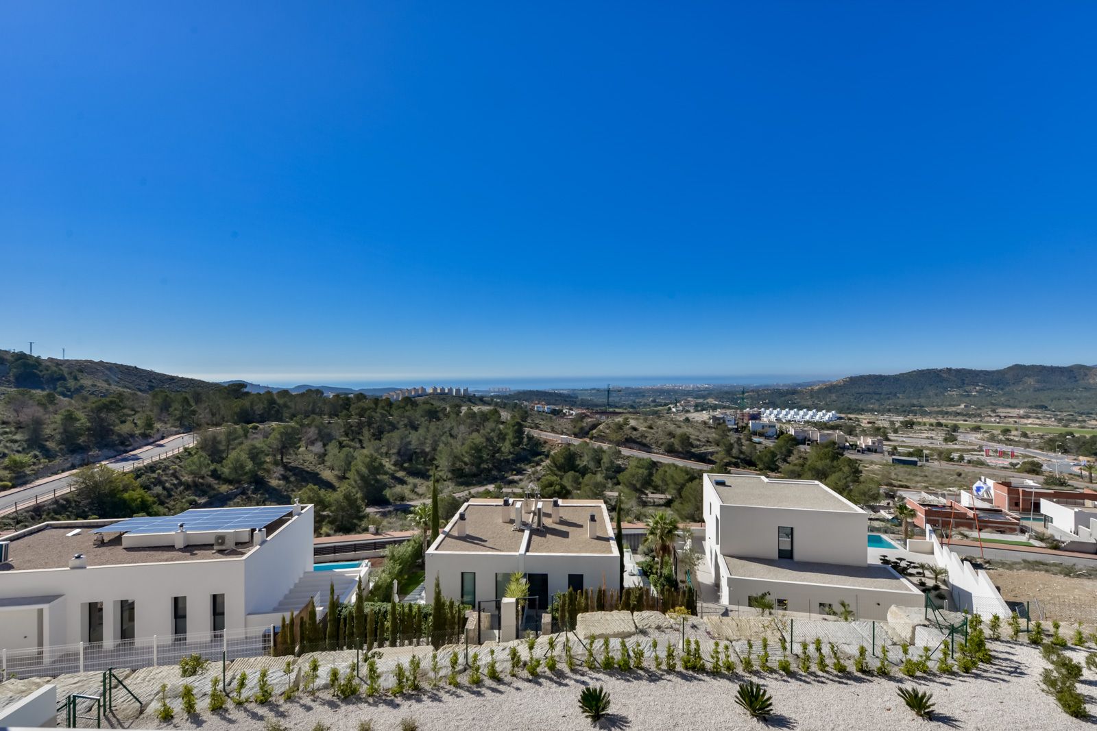 Villa Rey Felipe en urbanización Sea Hills De Finestrat.