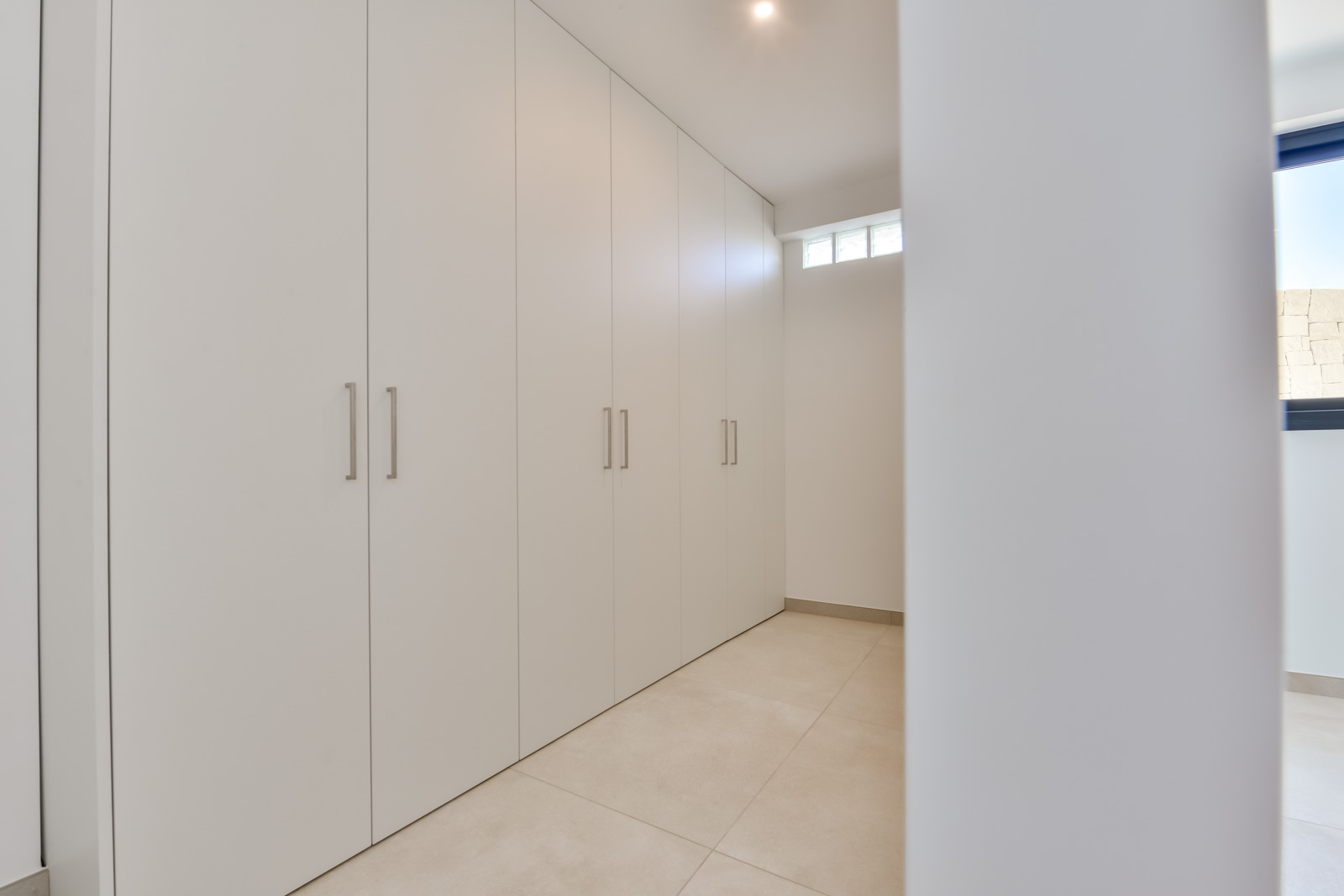 Villa Rey Felipe en urbanización Sea Hills De Finestrat.