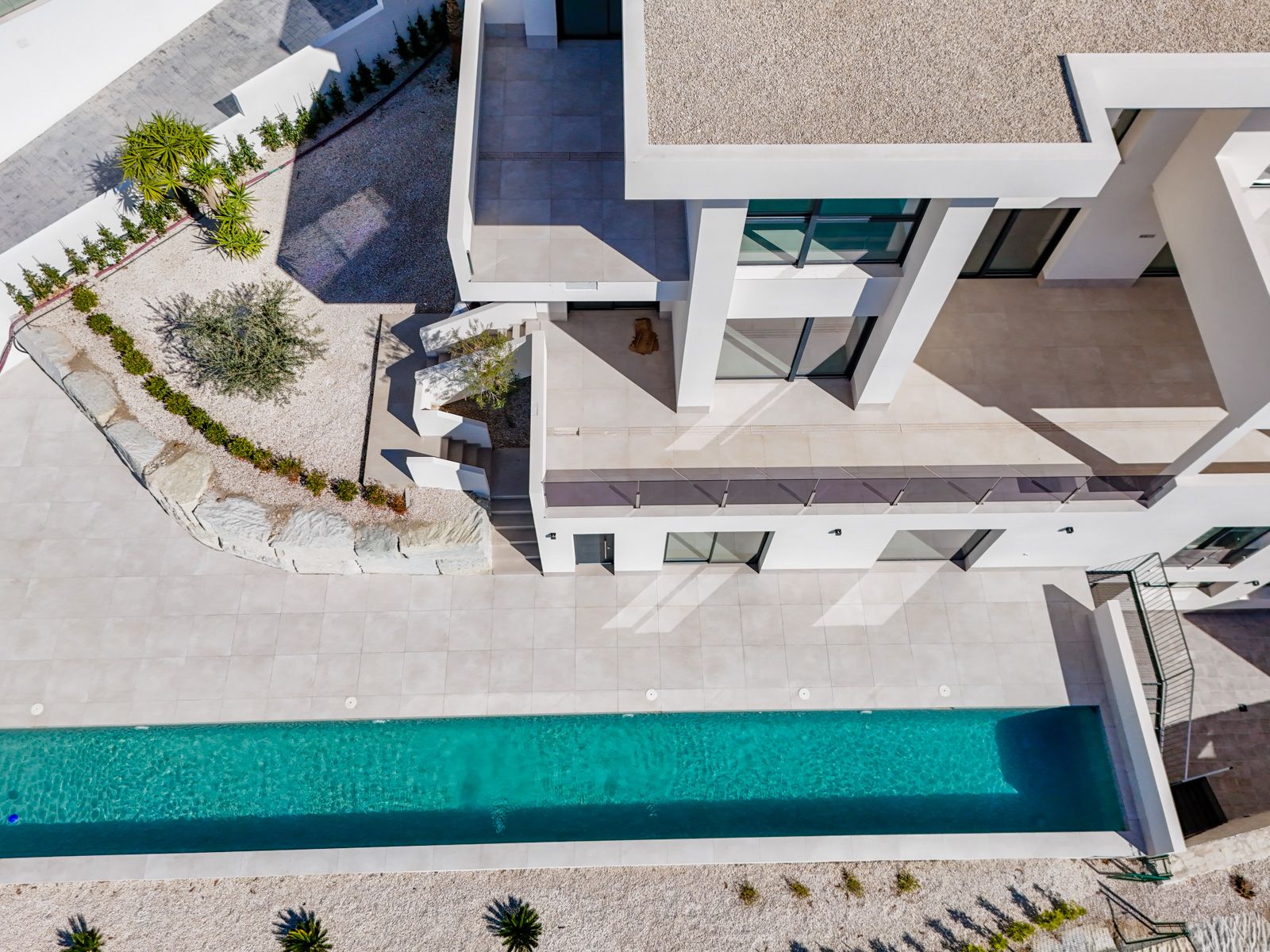 Villa Rey Felipe en urbanización Sea Hills De Finestrat.