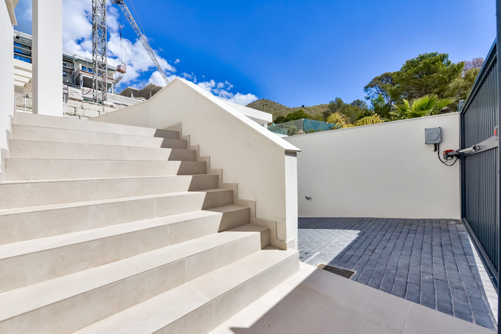 Villa Rey Luis en urbanización Sea Hills de Finestrat.
