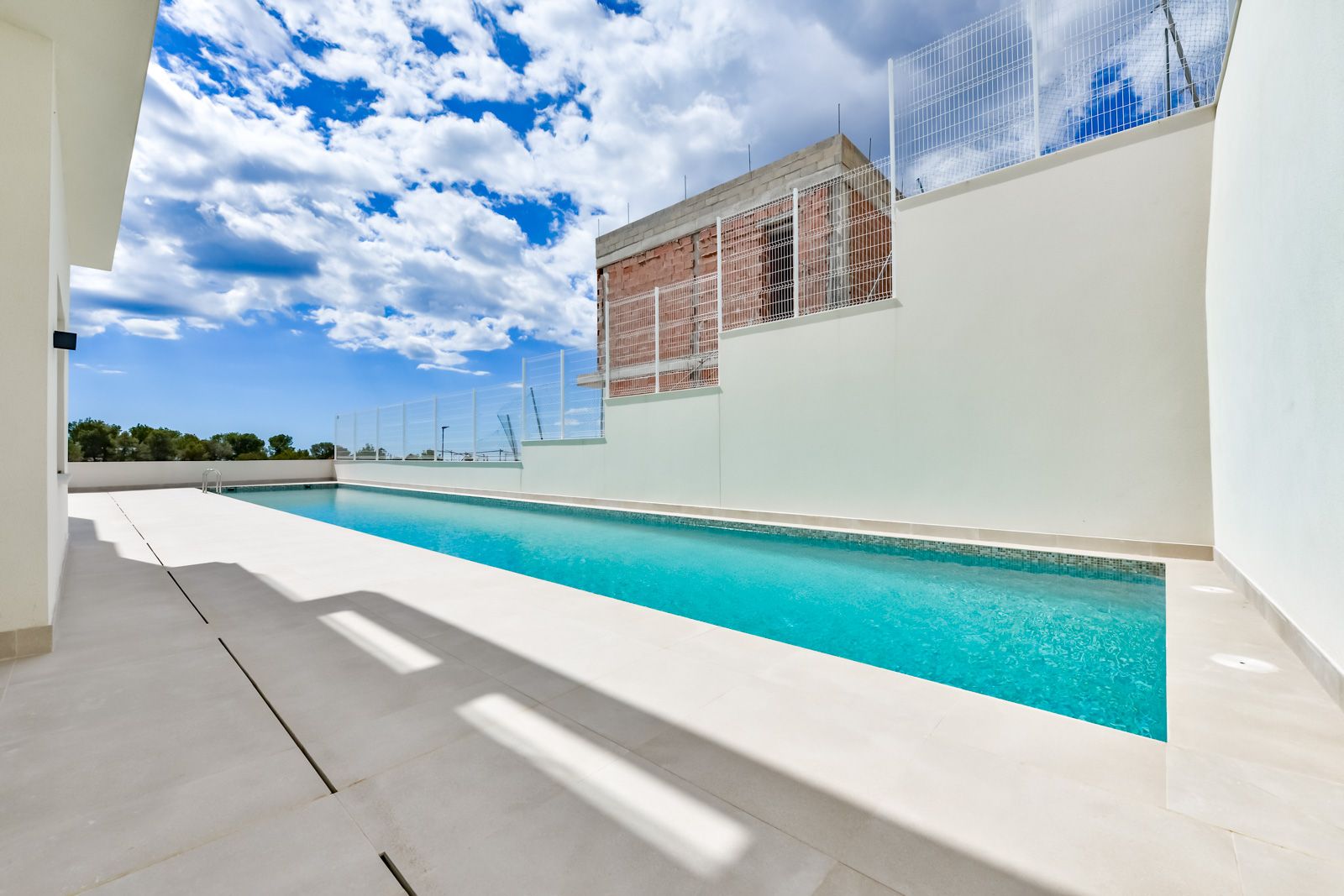 Villa Rey Luis en urbanización Sea Hills de Finestrat.