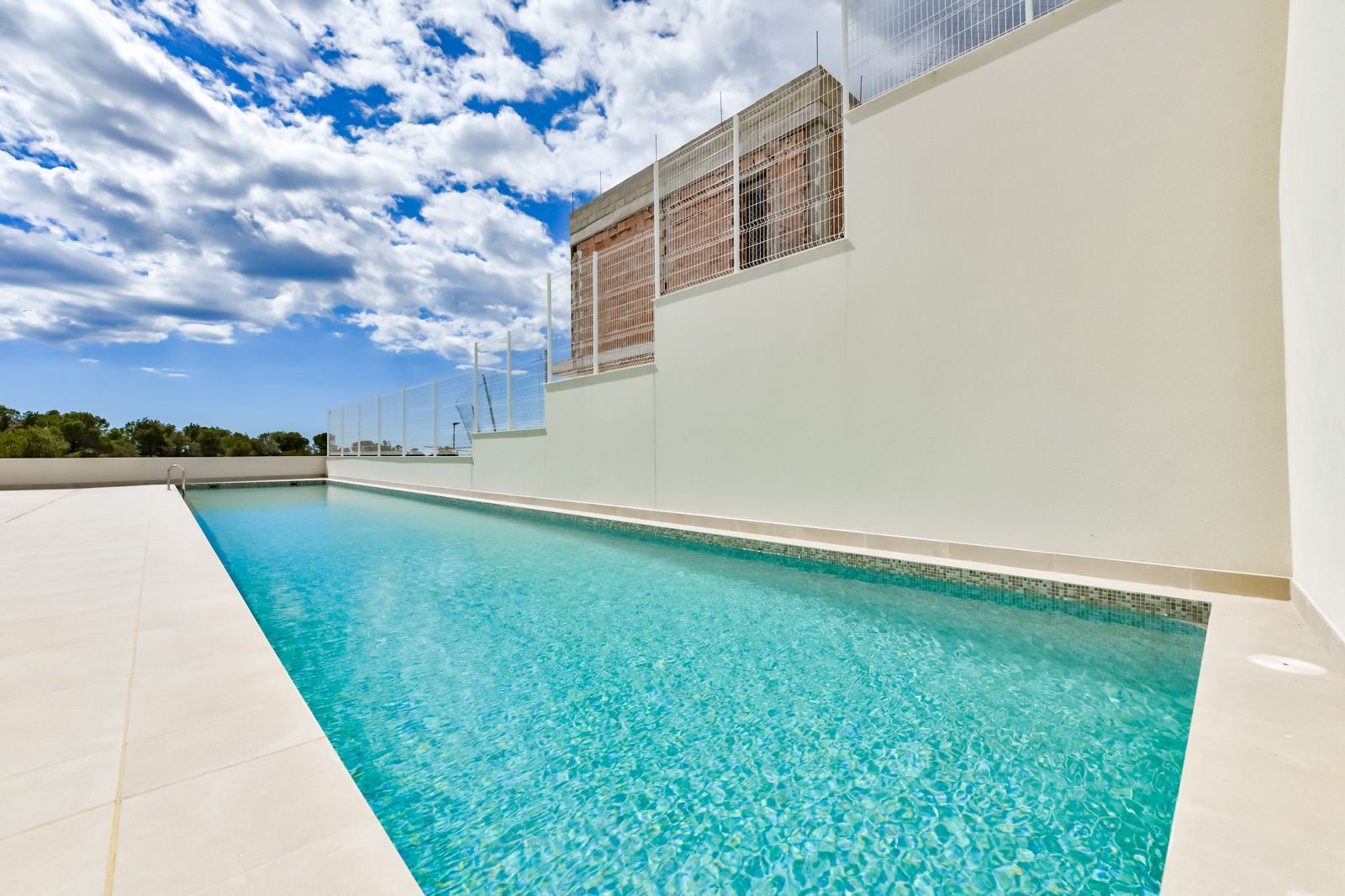 Villa Rey Luis en urbanización Sea Hills de Finestrat.