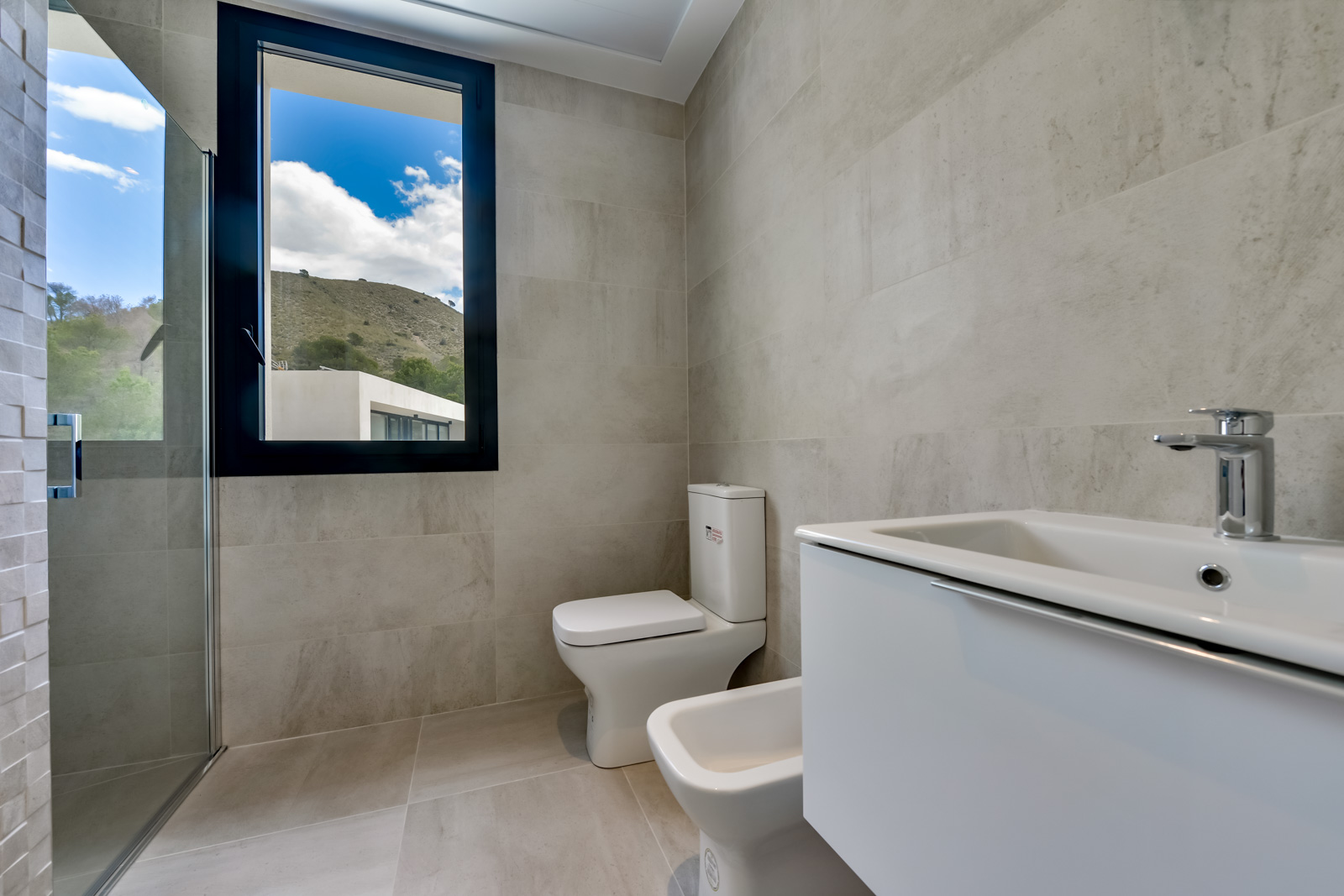 Villa Rey Luis en urbanización Sea Hills de Finestrat.