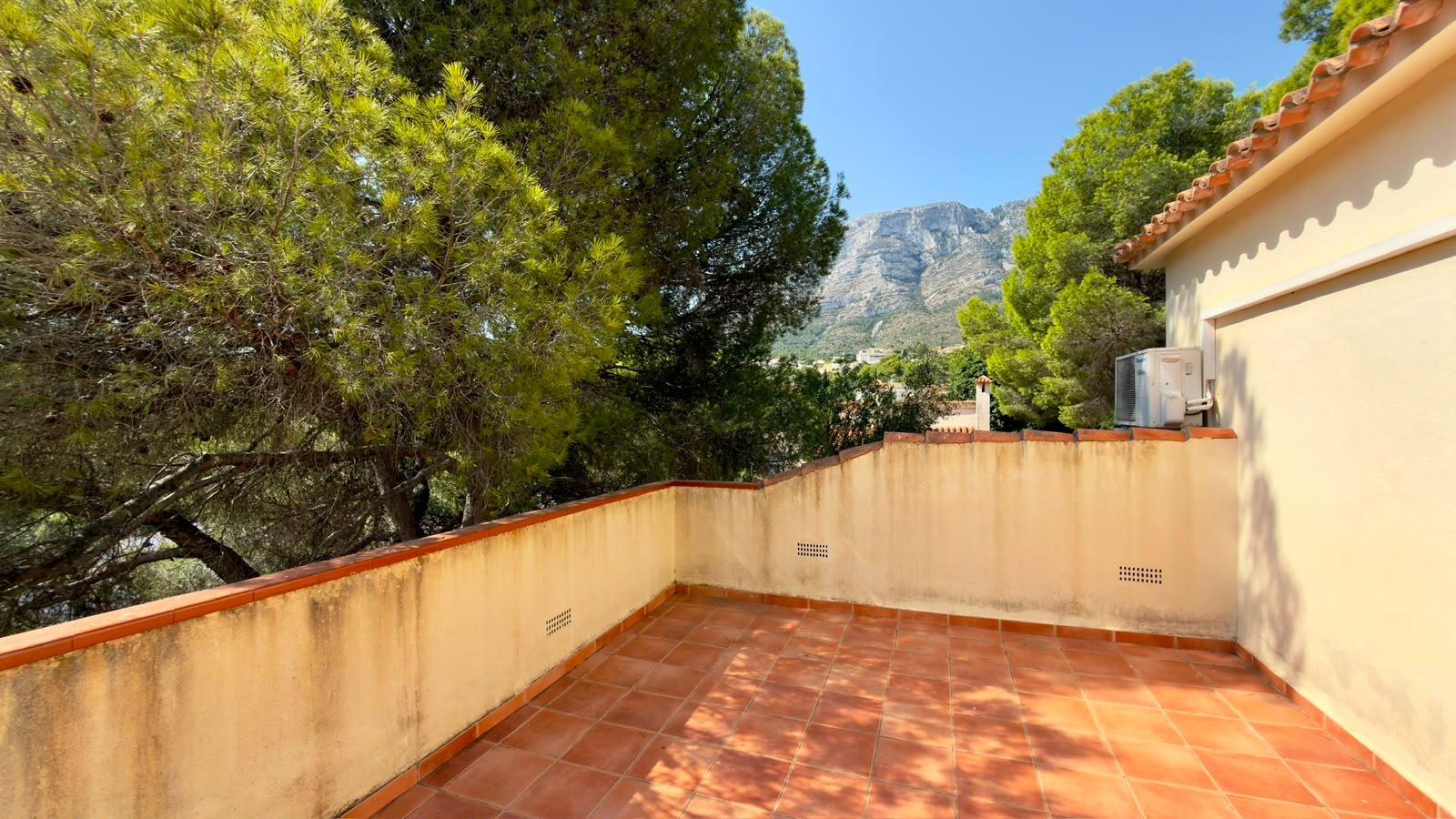 Chalet con vistas al Montgó