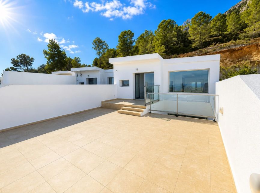 Adosado con vistas panorámicas al mar en Calpe