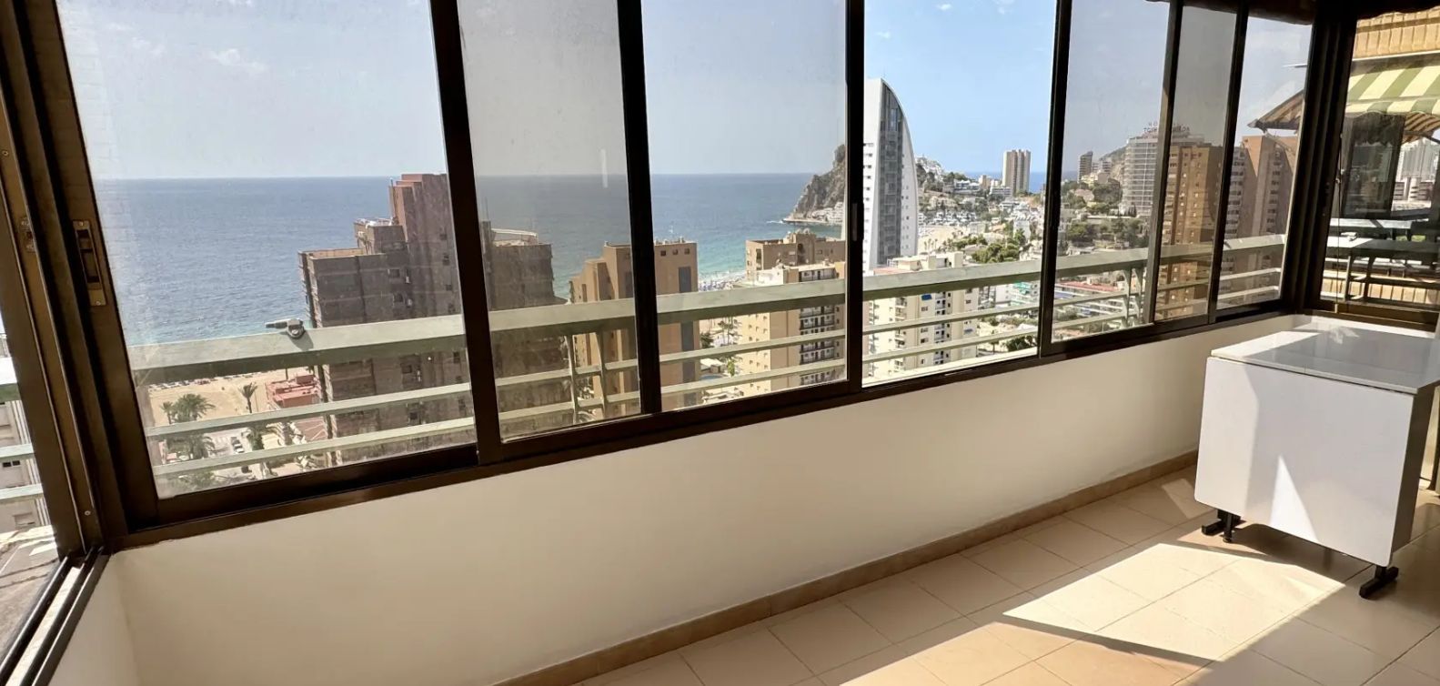 Piso en segunda línea de playa en Poniente, Benidorm