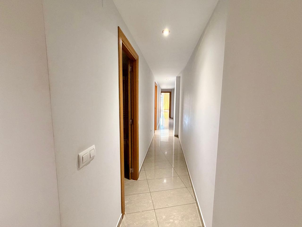 Amplio piso en el corazón de Benidorm, a un paso de la playa