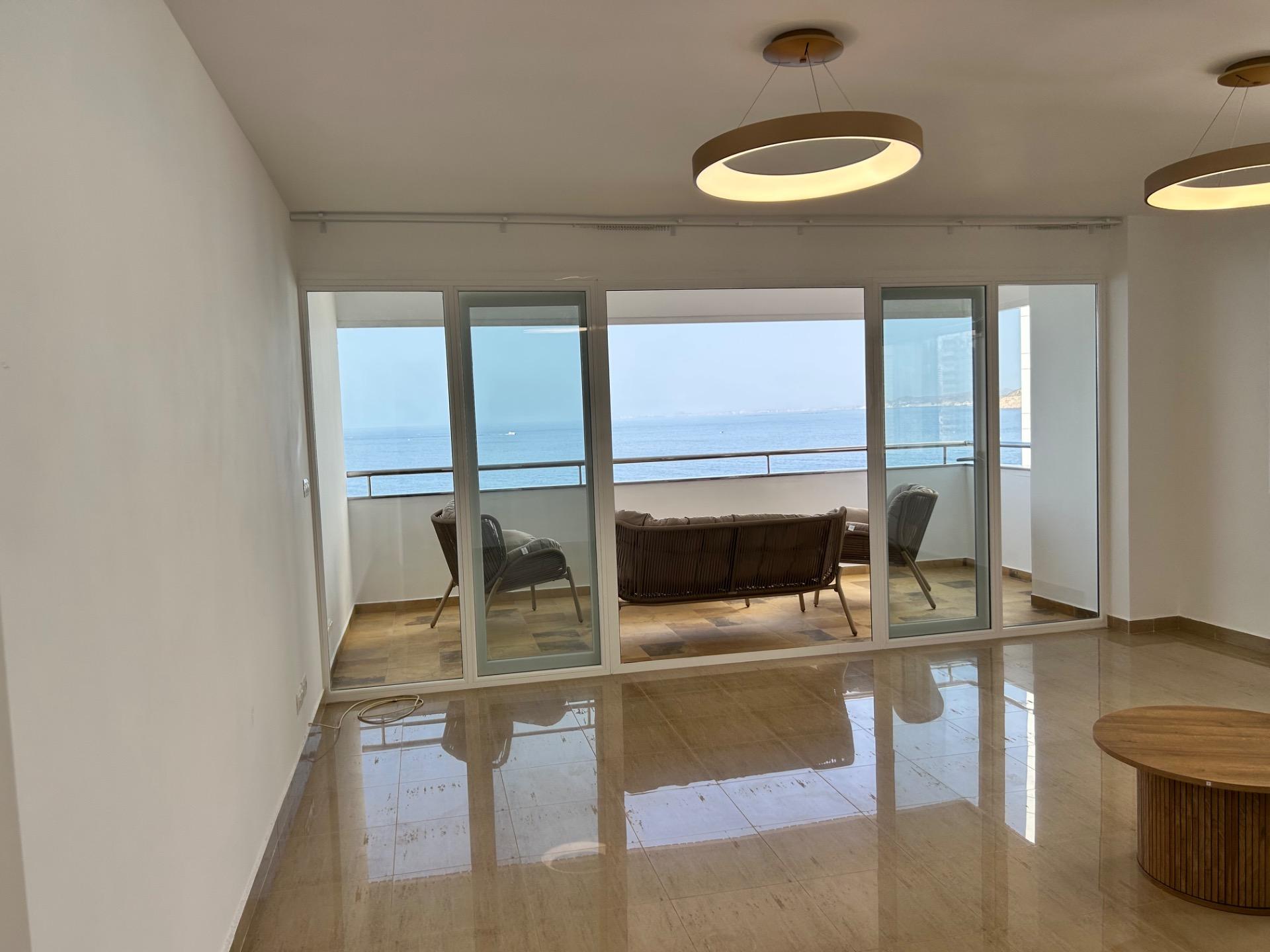 Piso en primera línea en Benidorm