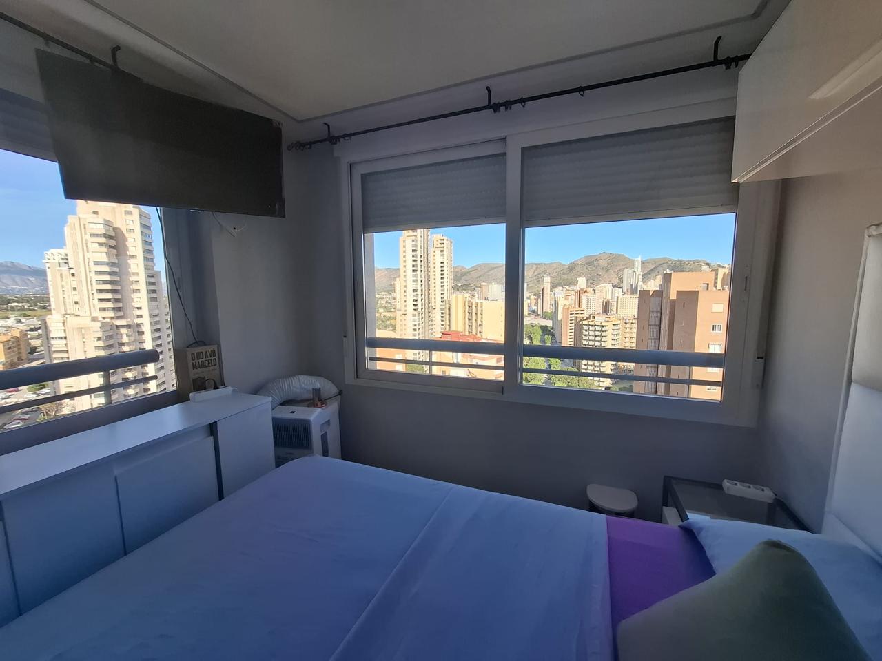 Ático en Benidorm, junto a la Av. Europa.