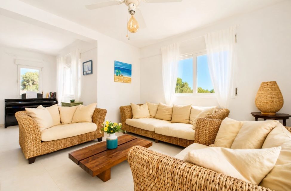 Villa con casa de invitados y piscina privada en Jávea