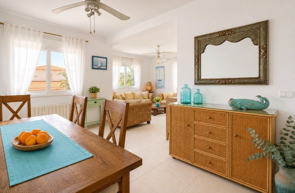 Villa con casa de invitados y piscina privada en Jávea