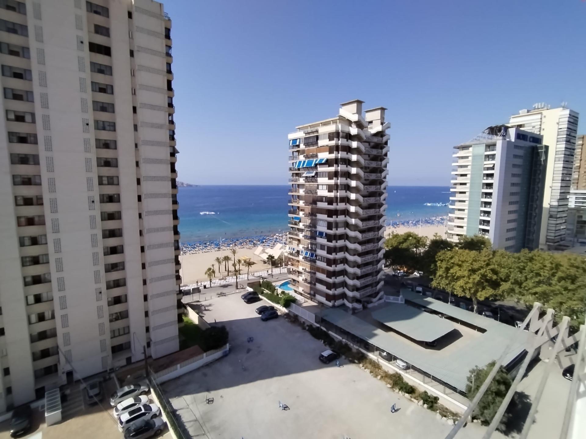 Piso en segunda línea de la playa de Levante, Benidorm