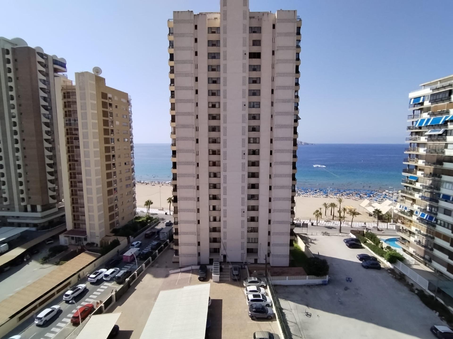 Piso en segunda línea de la playa de Levante, Benidorm