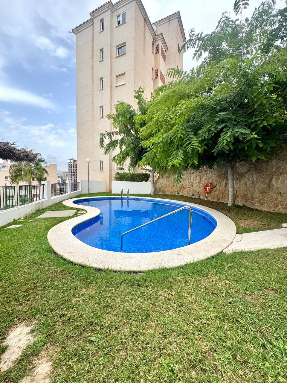 Piso con vistas al mar en Poniente, Benidorm