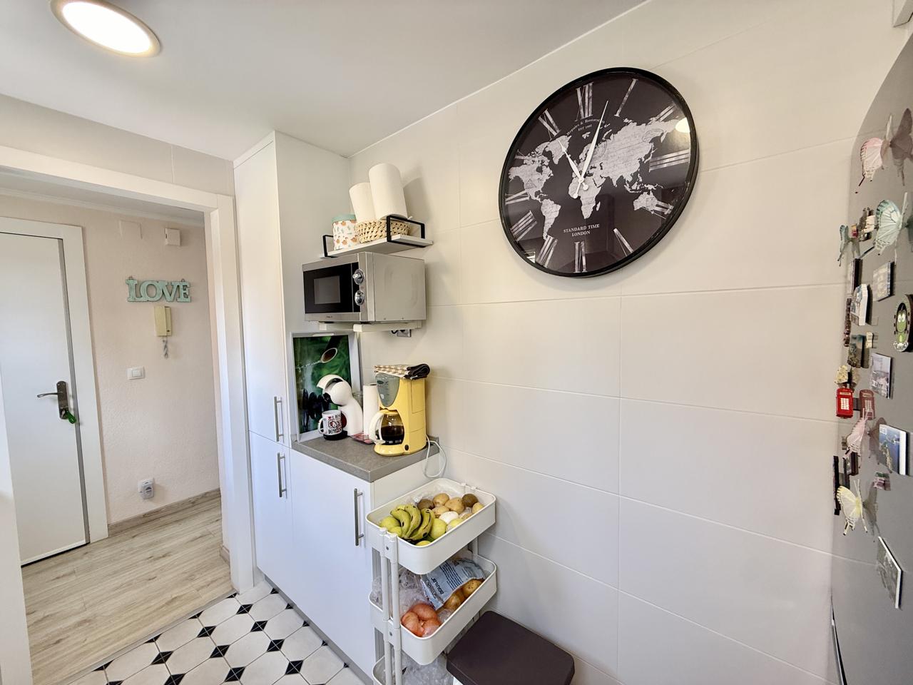 Apartamento de esquina totalmente reformado en Benidorm – Zona Juzgados