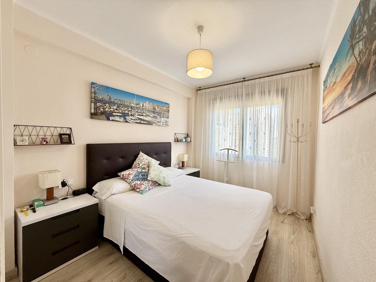 Apartamento de esquina totalmente reformado en Benidorm – Zona Juzgados