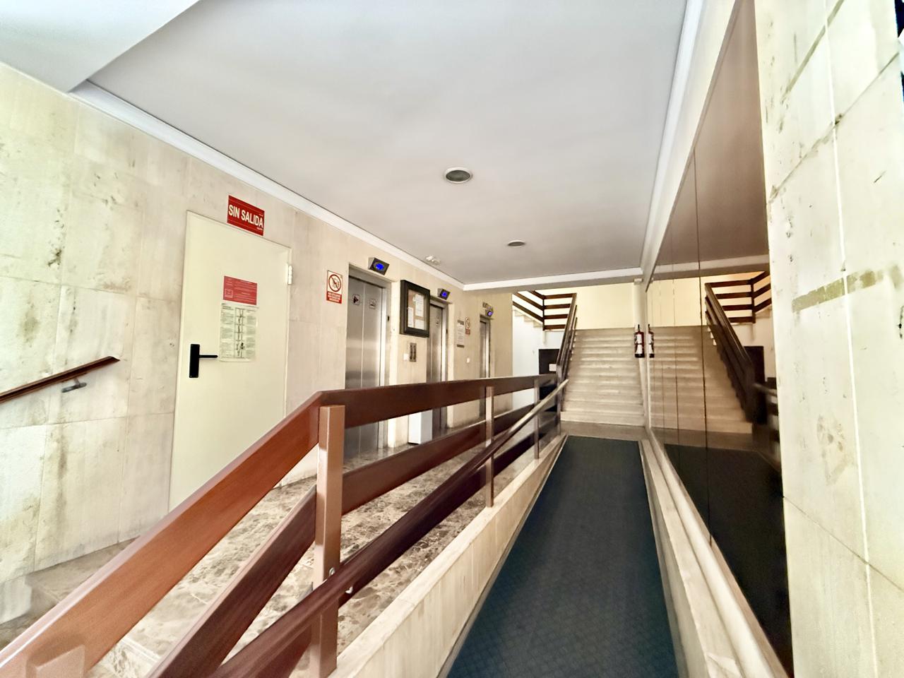 Apartamento de esquina totalmente reformado en Benidorm – Zona Juzgados