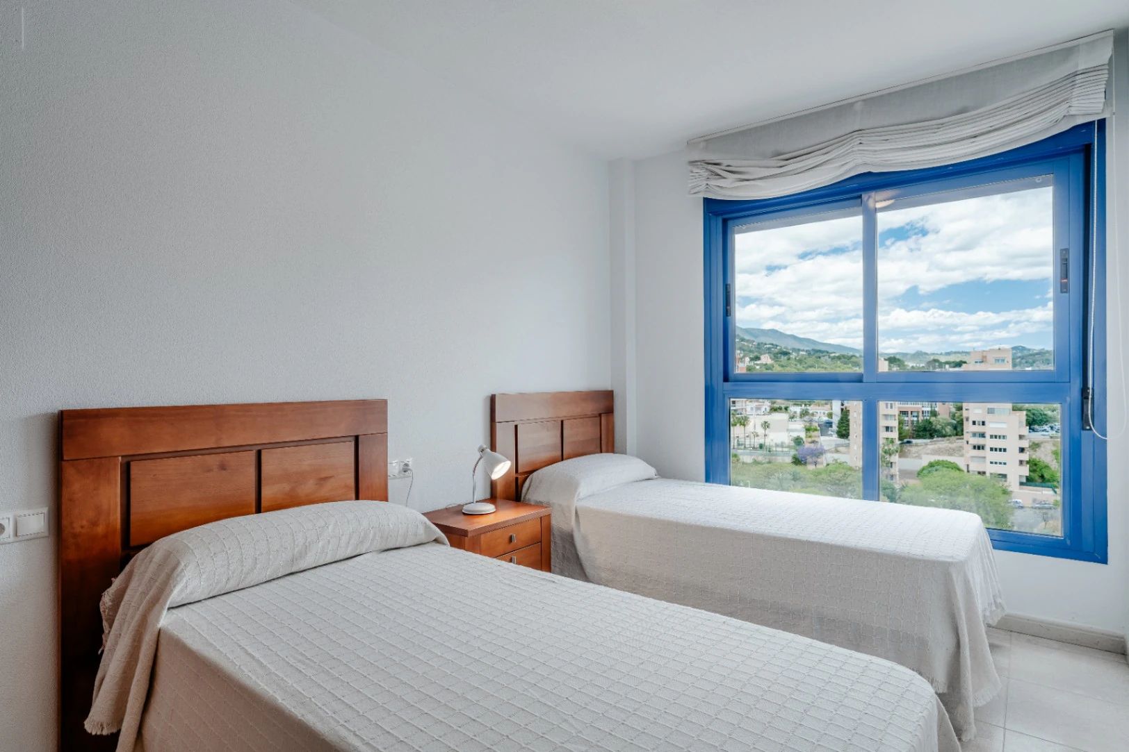 Ático Dúplex de Ensueño en Calpe: Un Balcón Privado al Mediterráneo