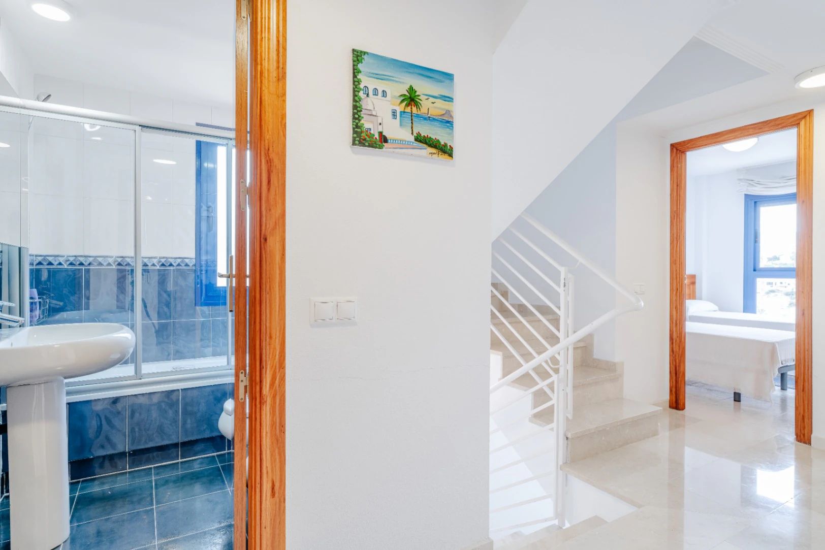 Ático Dúplex de Ensueño en Calpe: Un Balcón Privado al Mediterráneo