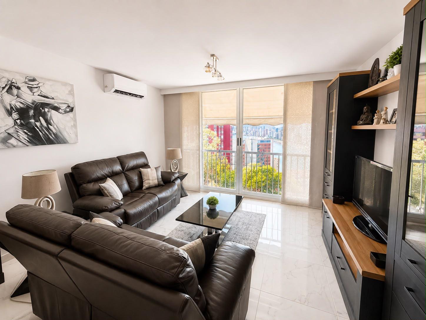Apartamento reformado con vistas al mar en Rincon de Loix. Benidorm