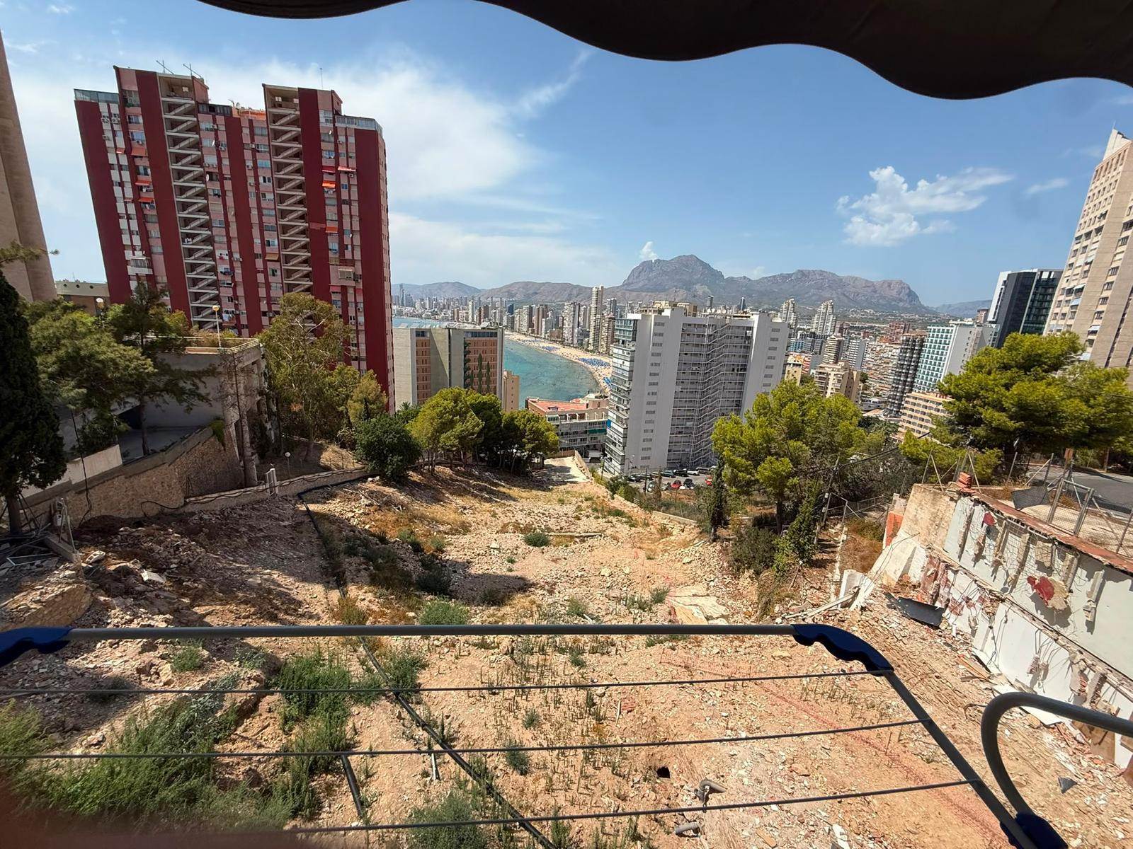 Apartamento reformado con vistas al mar en Rincon de Loix. Benidorm