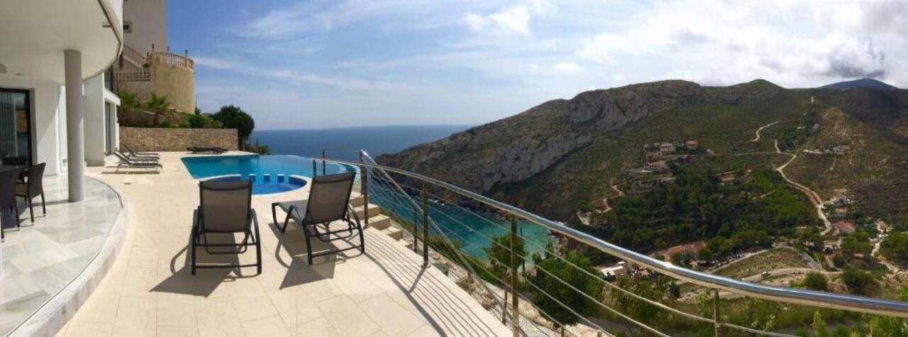 Villa de 4 dormitorios en Javea