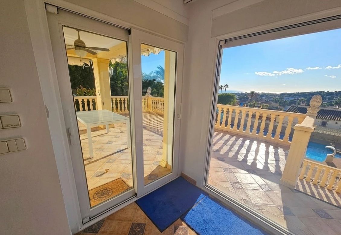 Villa con vistas al mar, en Moraira