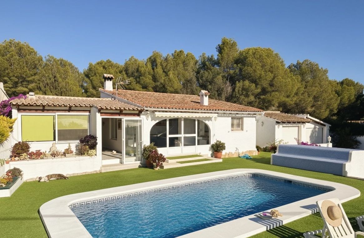 Villa con vistas al mar en Moraira