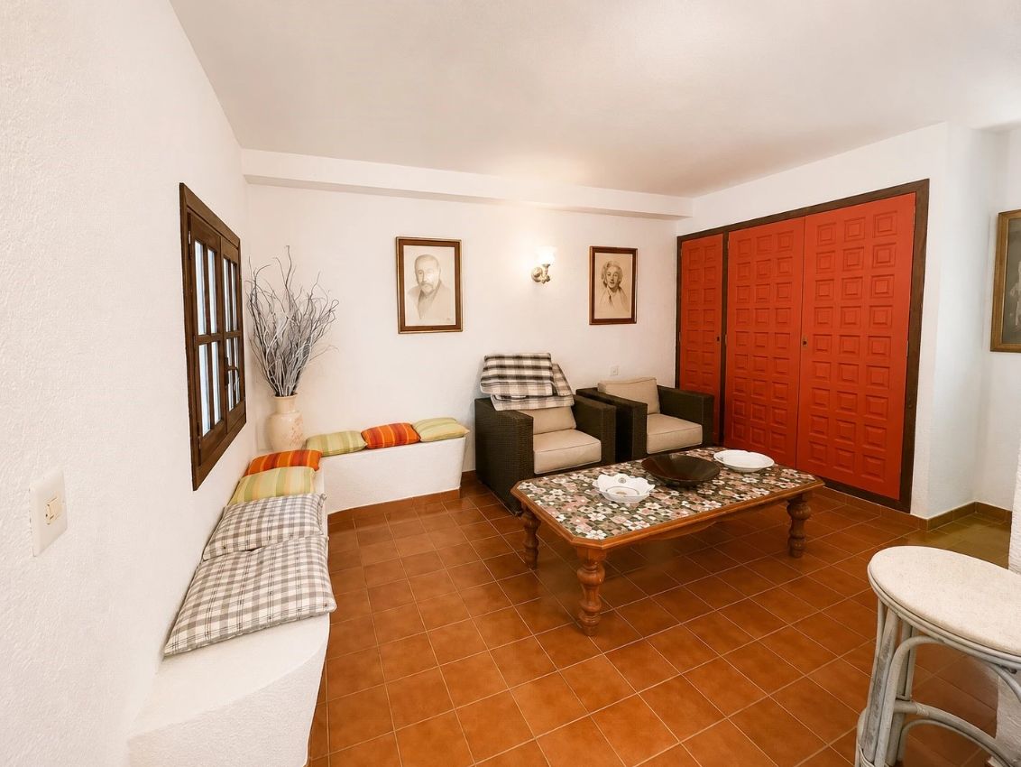 Villa con vistas al mar, en San Jaime, Benissa