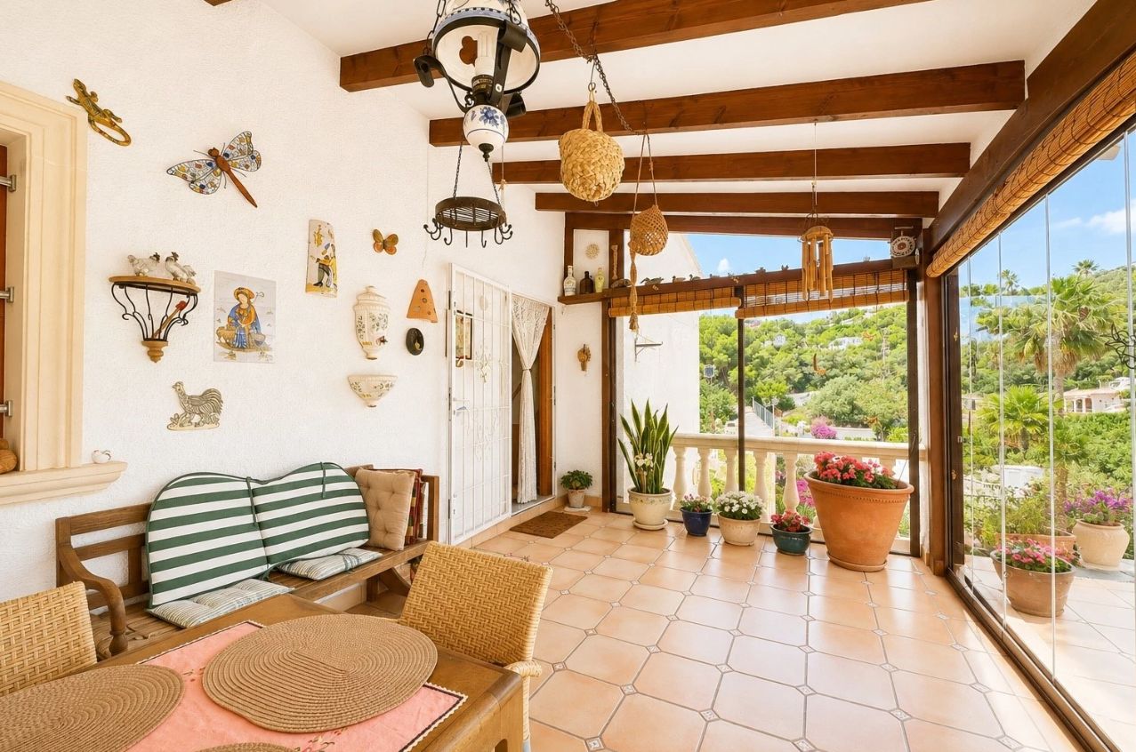 Villa con piscina privada en Moraira
