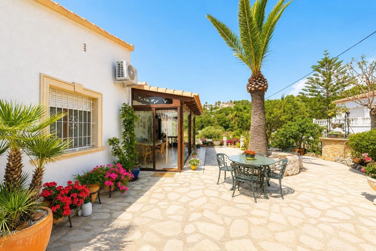 Villa con piscina privada en Moraira