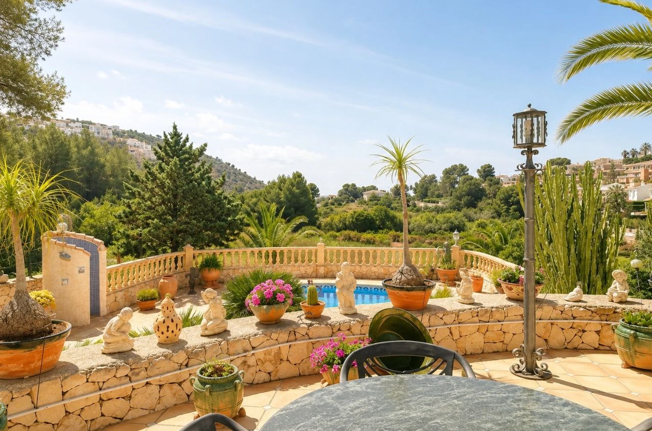 Villa con piscina privada en Moraira