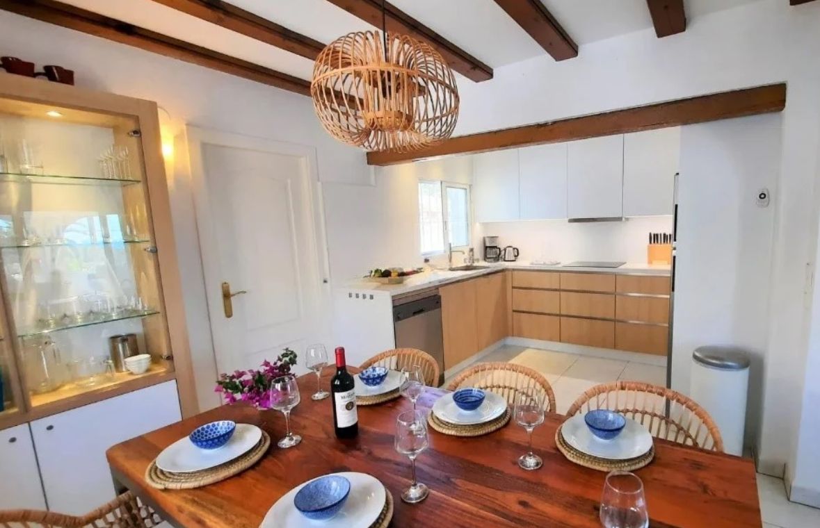 Villa en Moraira con vistas al mar